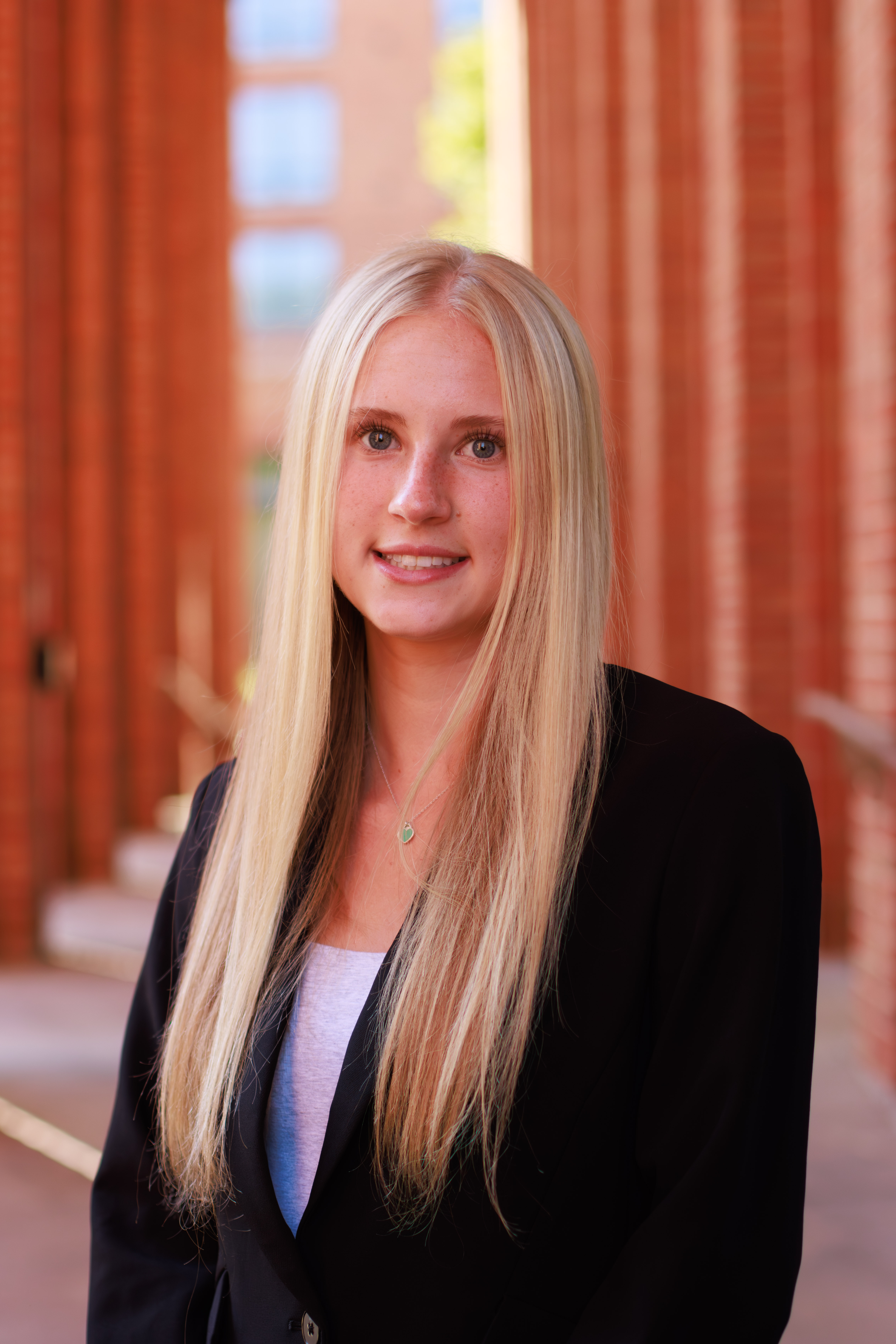 Maddie Kolman Headshot